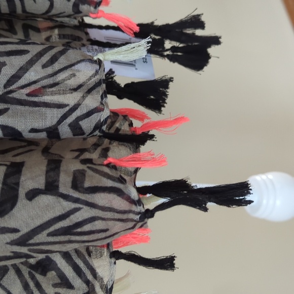 NEW The Perfectly Adjusted Scarf Tassel Pre-Made Ready to Wear Black - Picture 7 of 15